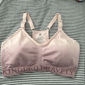 Kindred Bravely Sublime® Hands-Free Pumping & Nursing Sports Bra